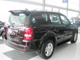 2011 SsangYong Rexton Images