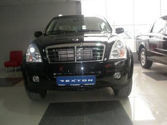 2011 SsangYong Rexton Images