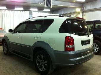 2011 SsangYong Rexton Photos