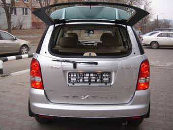 2012 SsangYong Rexton Photos