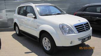 2012 SsangYong Rexton Photos