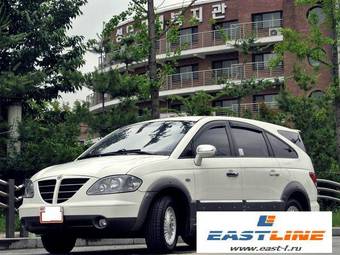 2005 SsangYong Rodius Photos