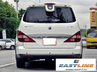 2005 SsangYong Rodius Photos
