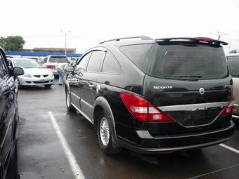 2005 SsangYong Rodius Photos