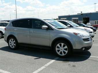 2005 Subaru B9 Tribeca Photos