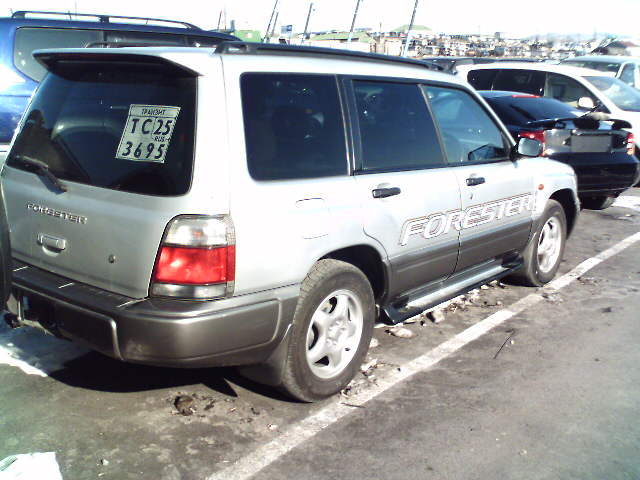 1997 Subaru Forester Pictures