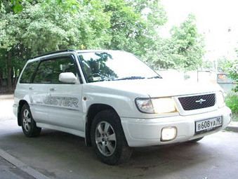 1998 Subaru Forester Photos