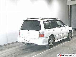 1998 Subaru Forester Photos