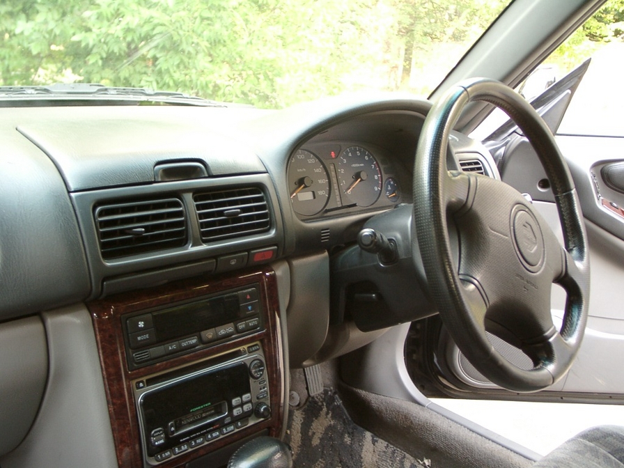 1998 Subaru Forester Pictures