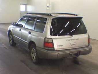 1998 Subaru Forester Images