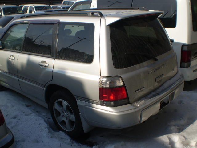 1999 Subaru Forester