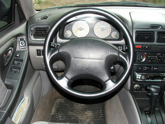 1999 Subaru Forester Photos
