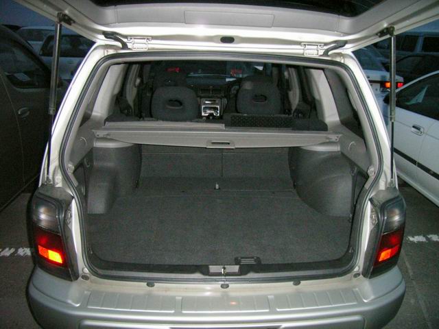 1999 Subaru Forester Photos