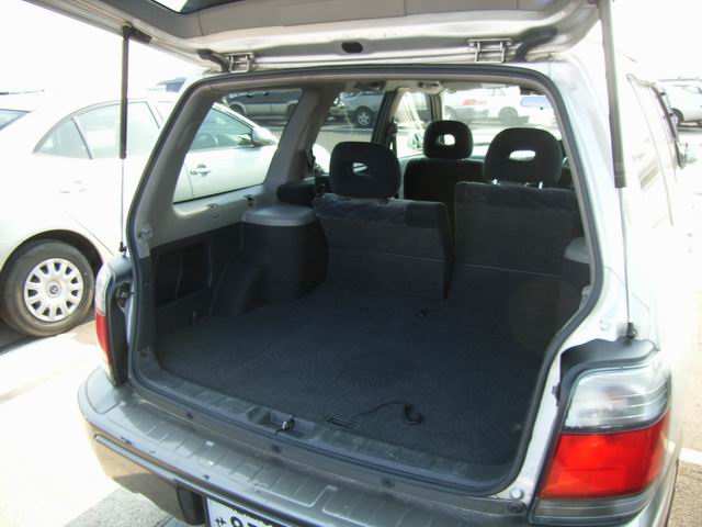 1999 Subaru Forester Photos