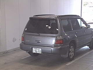 1999 Subaru Forester Pictures