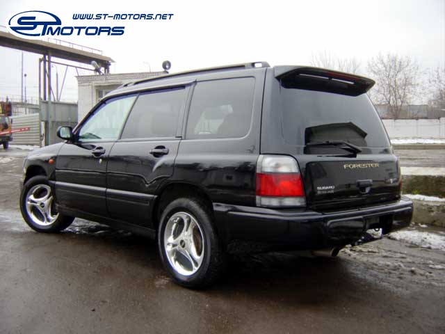 1999 Subaru Forester Photos