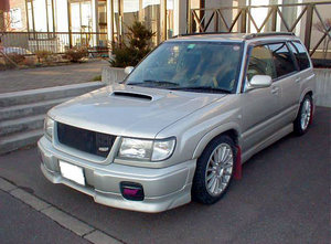 1999 Subaru Forester Images