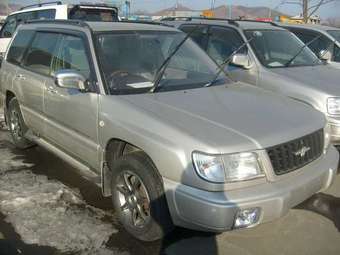 1999 Subaru Forester Photos