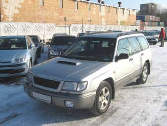 1999 Subaru Forester Photos