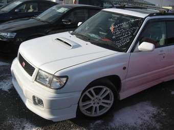 1999 Subaru Forester Photos
