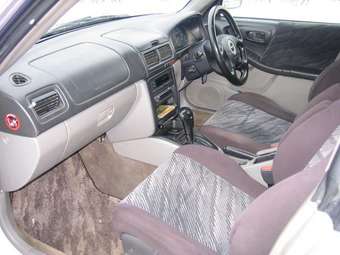 1999 Subaru Forester Photos