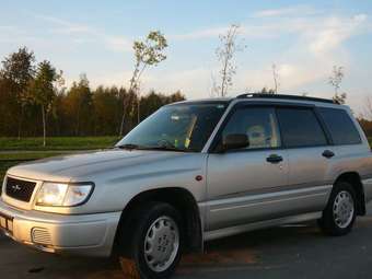 1999 Subaru Forester Images