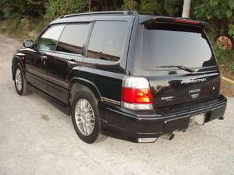 1999 Subaru Forester Pictures