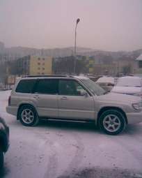 1999 Subaru Forester Images