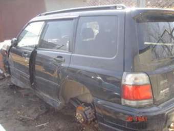 1999 Subaru Forester Pictures