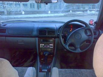 1999 Subaru Forester Photos