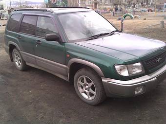 1999 Subaru Forester Pictures