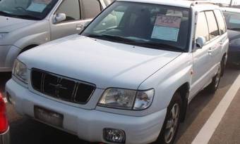 1999 Subaru Forester Photos