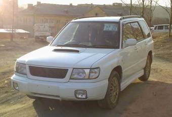 1999 Subaru Forester Pictures