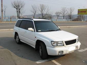 1999 Subaru Forester Pics