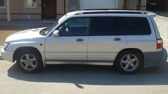 1999 Subaru Forester Photos