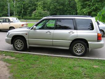 1999 Subaru Forester Photos