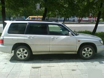 1999 Subaru Forester Photos