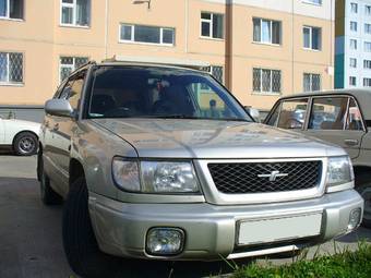 1999 Subaru Forester Photos