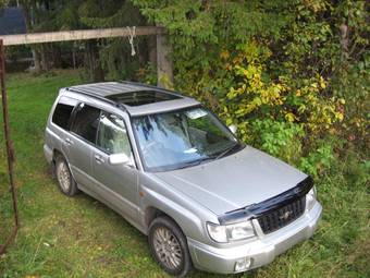 1999 Subaru Forester Pictures