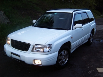 2000 Subaru Forester
