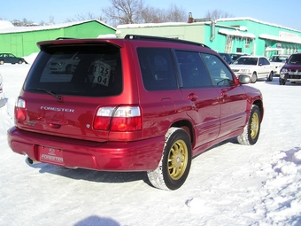 2000 Forester