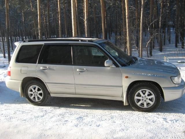 2000 Subaru Forester