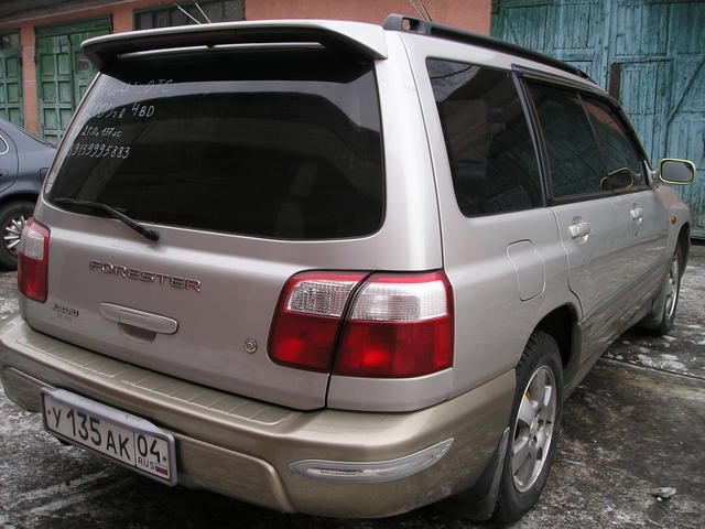 2000 Subaru Forester