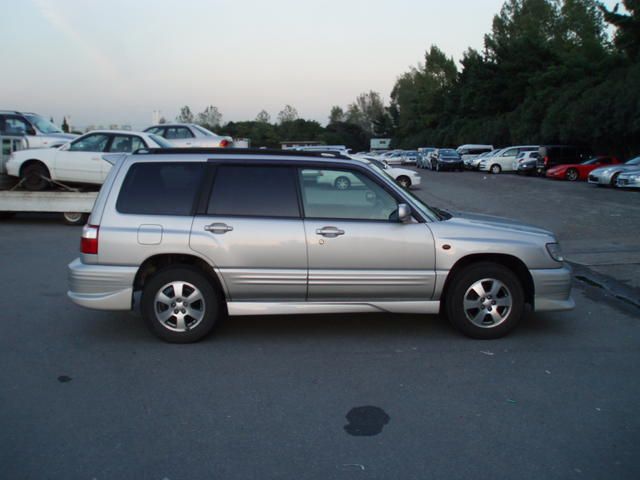 2000 Subaru Forester