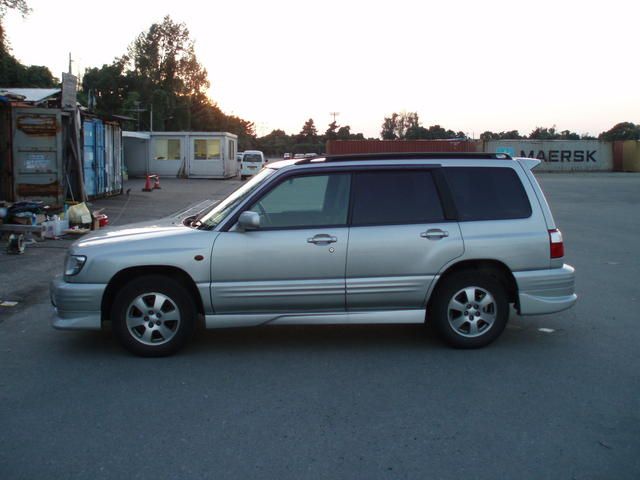 2000 Subaru Forester