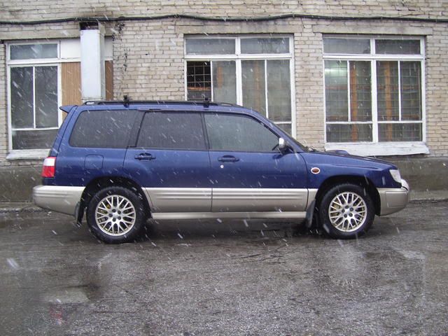 2000 Subaru Forester