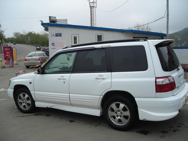 2000 Subaru Forester
