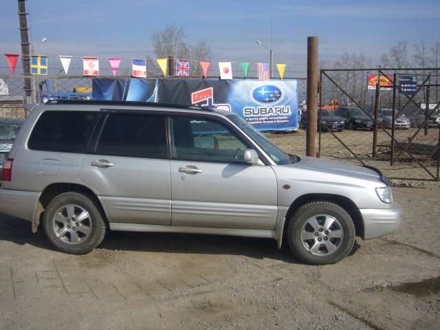 2000 Subaru Forester