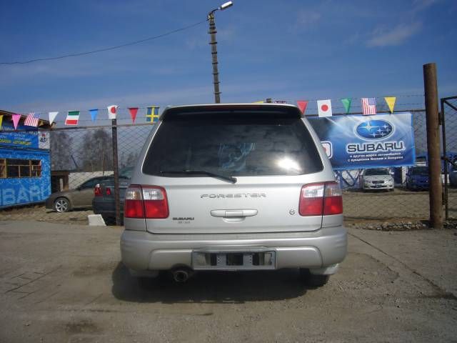 2000 Subaru Forester