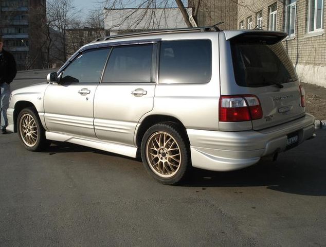 2000 Subaru Forester
